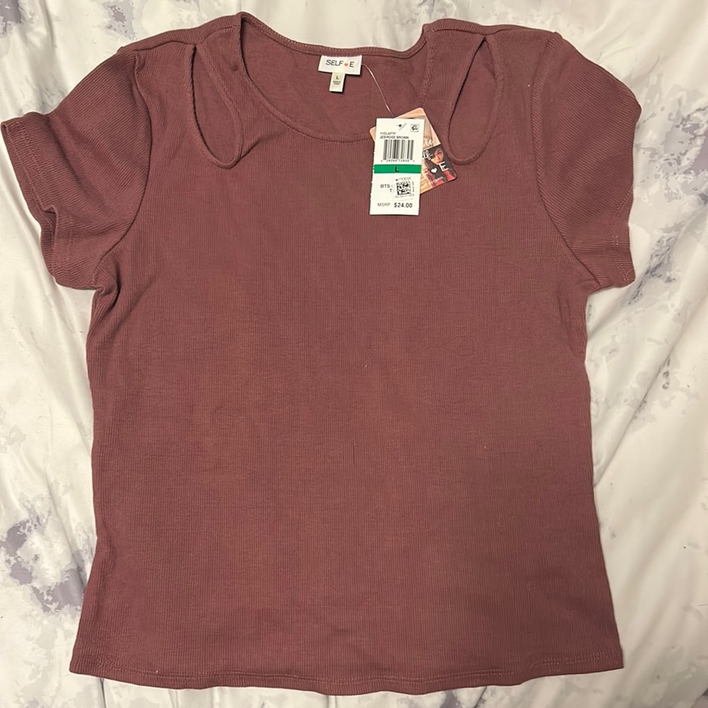 Pretty sure I got this from macy’s. Large short sleeve top.
